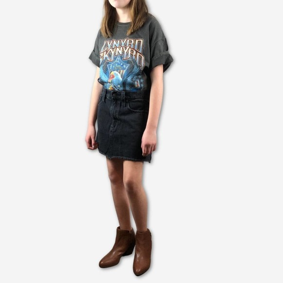 Lynyrd Skynrd Band Tee Graphic T-Shirt (M) - Picture 2 of 6